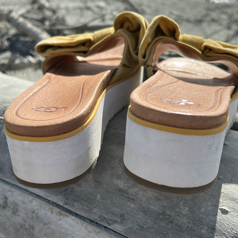 UGG Yellow Bow Platform Sandals Size 6.5 - Picture 11 of 16